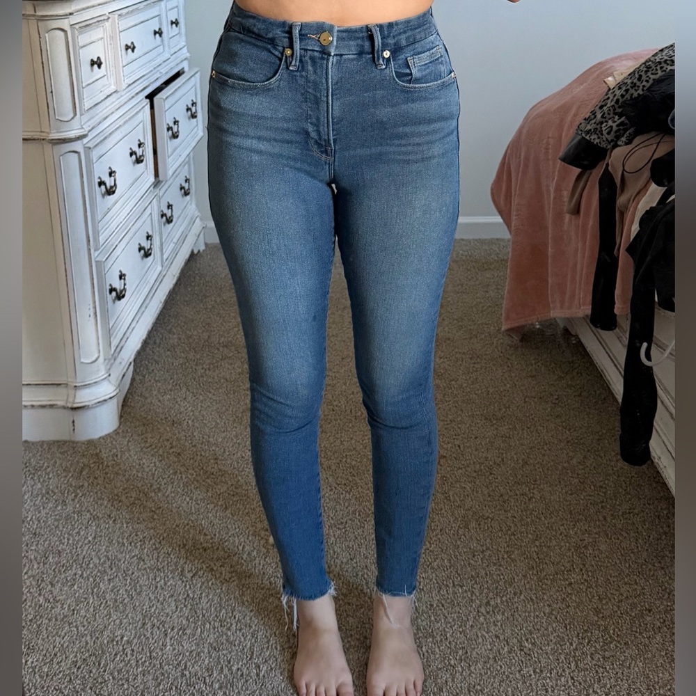 Good American Light Blue Skinny Jeans